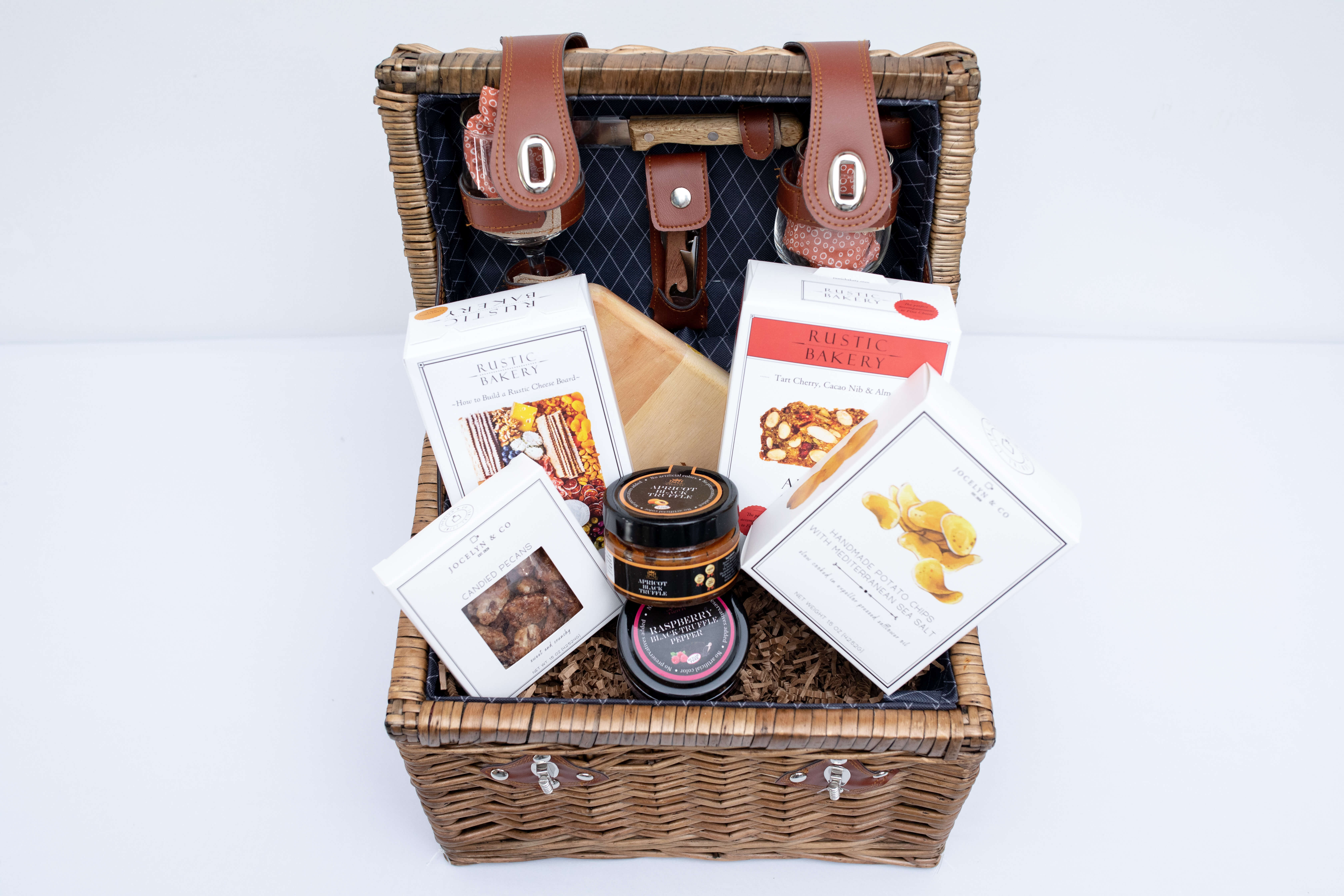 Gift Basket for Picnic